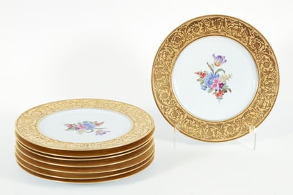 8 gilded Plates Marked Heinrich & Company, Selb Bavaria