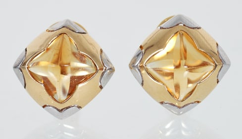 Pair of 18k Sugarloaf Citrine Earrings