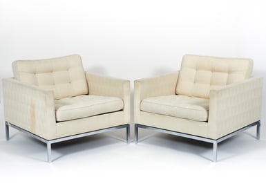 Pair of Florence Knoll Lounge Chairs