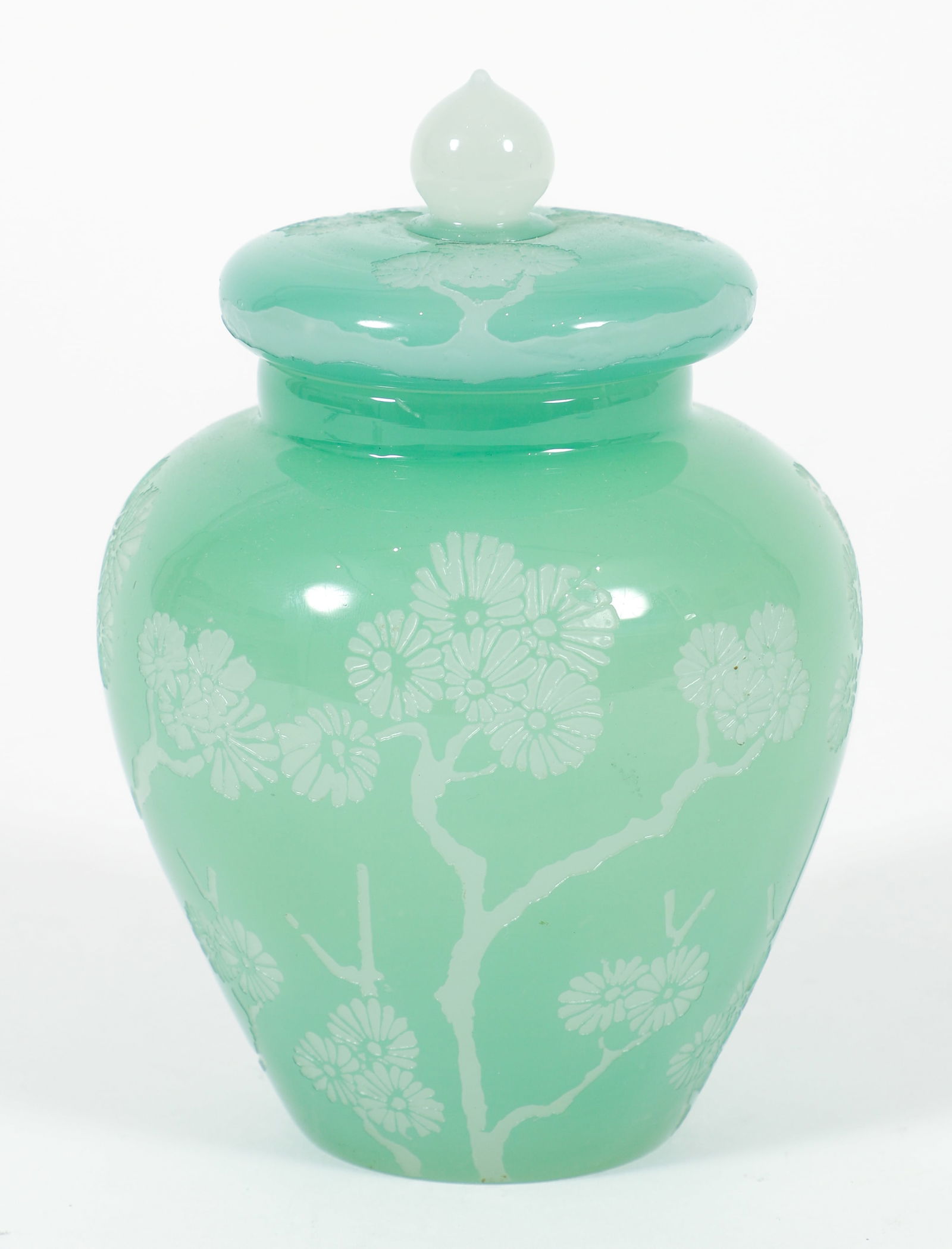 Carder for Steuben Etched Covered Vase (1 of 4)