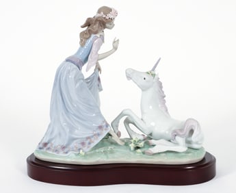 Lladro Porcelain Figurine Princess And Unicorn with base and certificate
