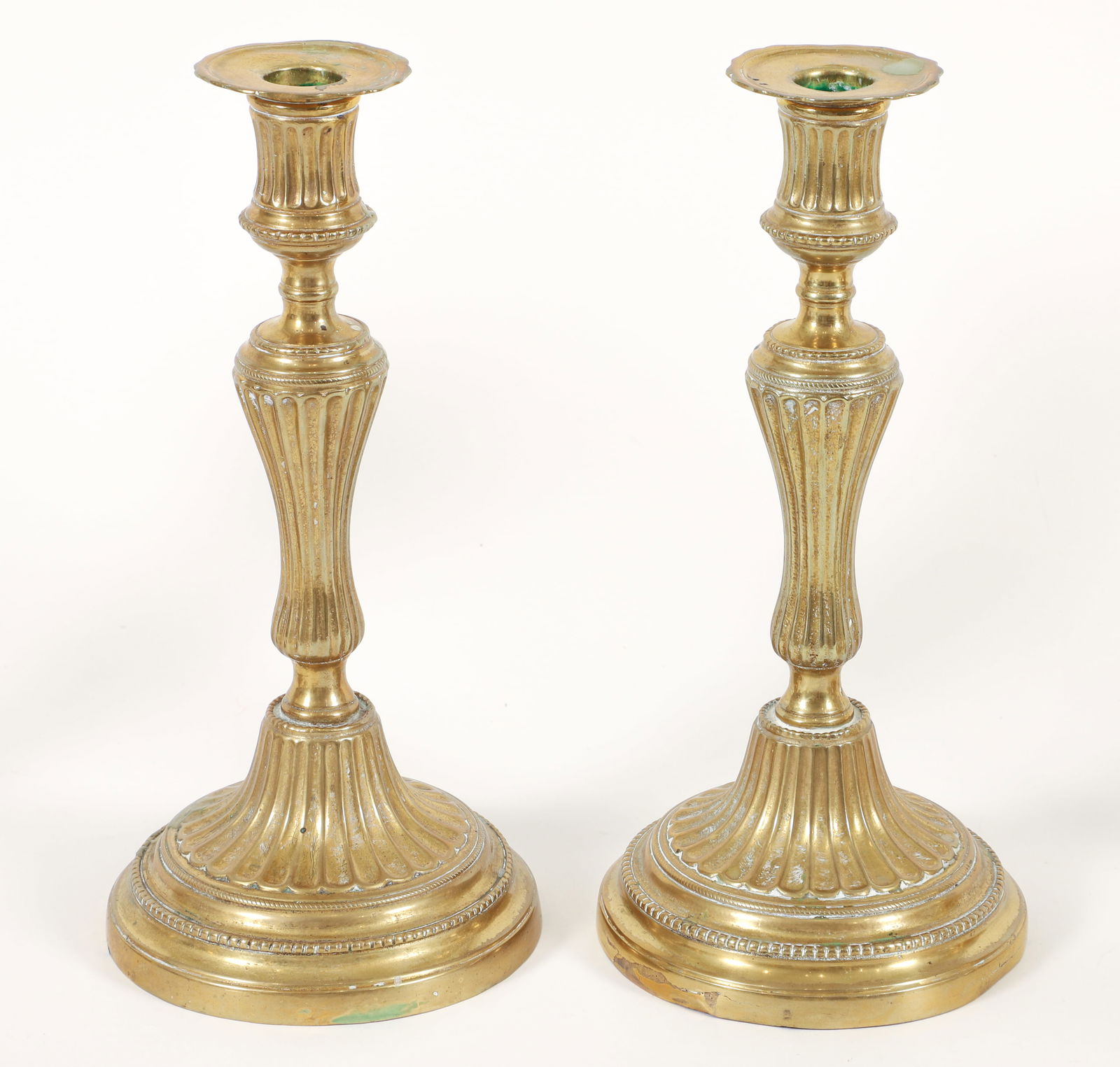 19 Assorted brass candlesticks - 5