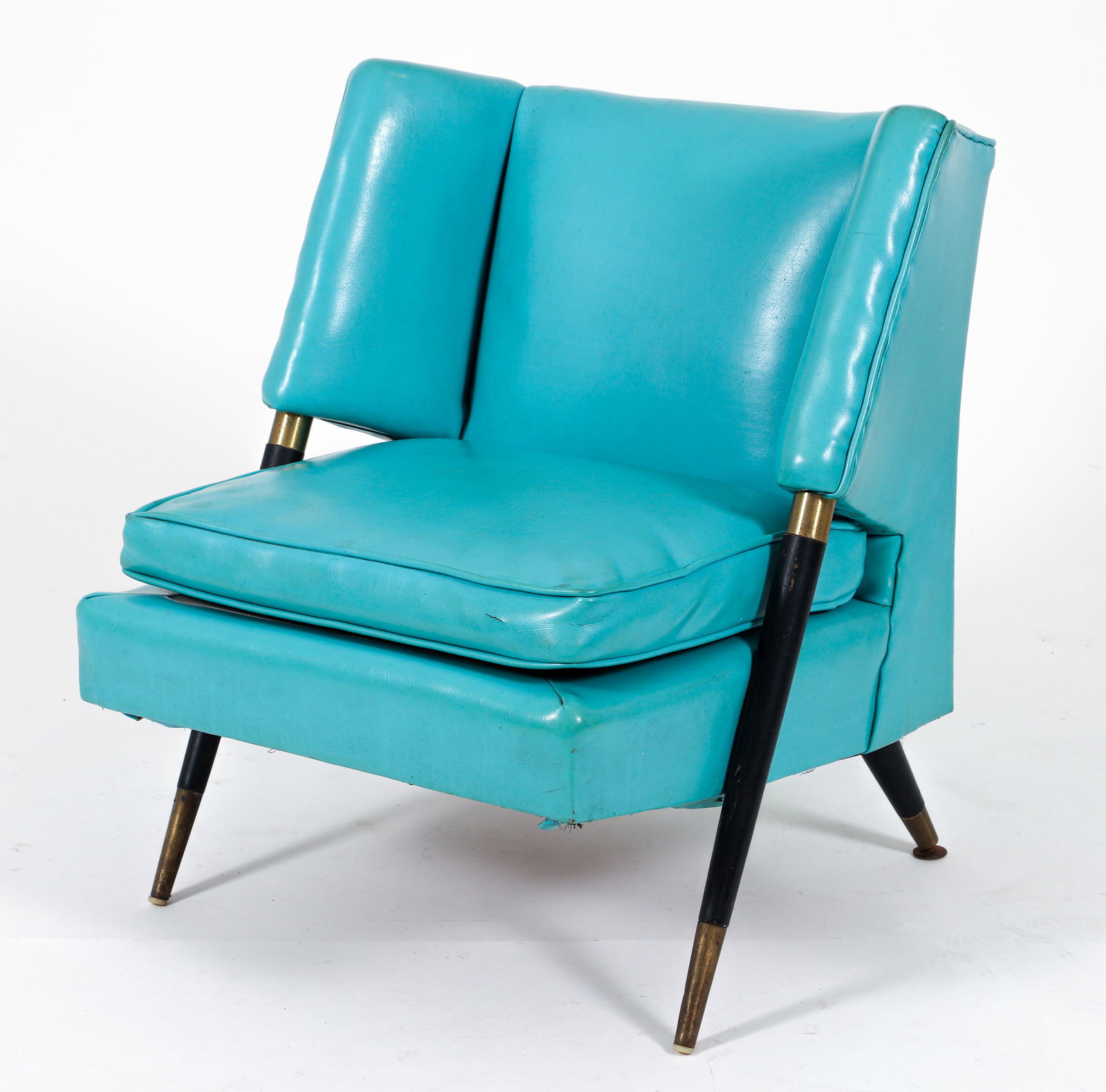 Karpen of California Turquoise Lounge Chair 1950s: Karpen of California lounge chair, USA, 1950s. Angled black lacquered walnut legs with brass sabots and accents. Upholstered in turquoise vinyl. 33 x 28 x 27 inches. Seat height is 17 inches.