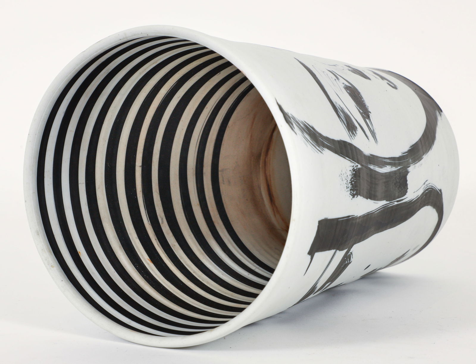 Ed Eberle Large Three Faces Porcelain Vase - 4