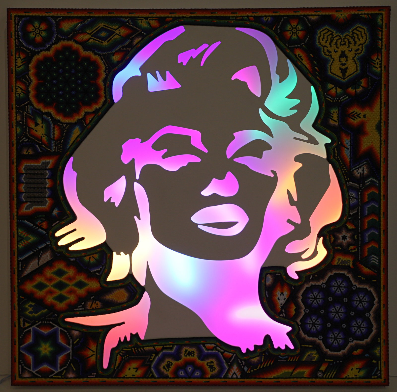 Chroma Beaded Light Box Marilyn Monroe 2025 - 2