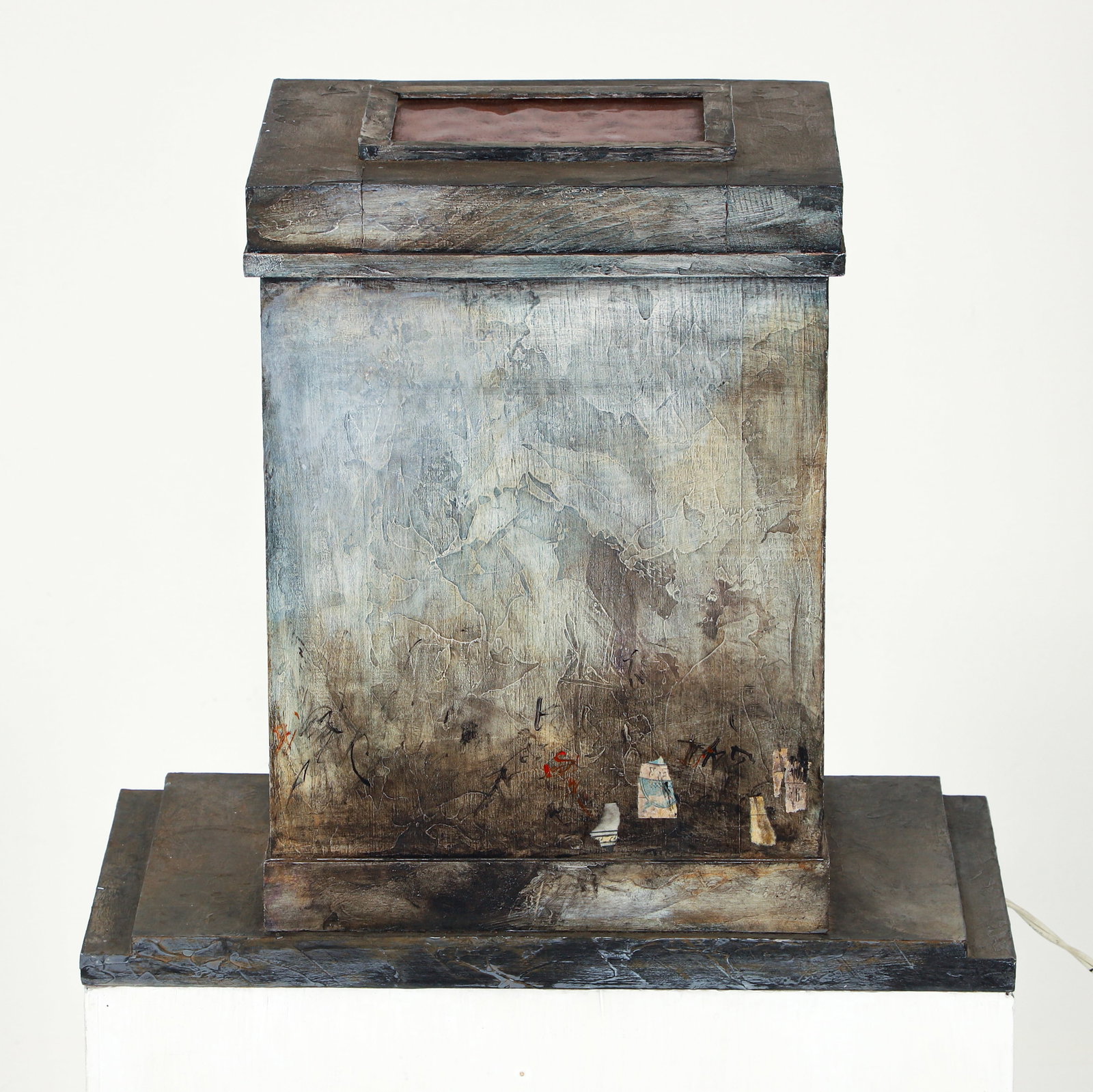 Adrienne Heinrich Refuge and Strength Light Box Construction (1 of 7)