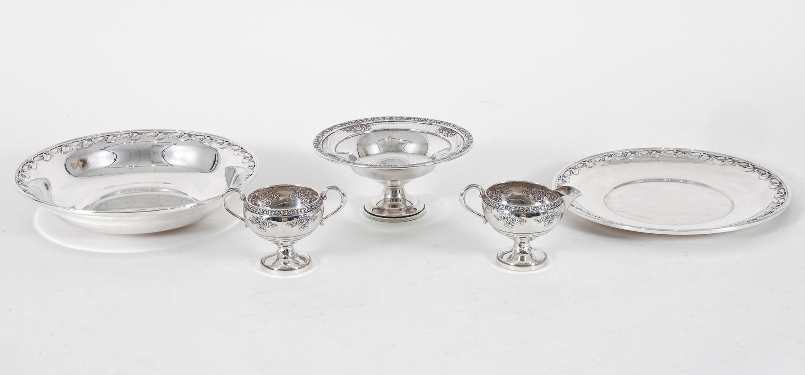 5 pieces of American Sterling Silver Tableware, including Quaker and Fisher (1 of 3)