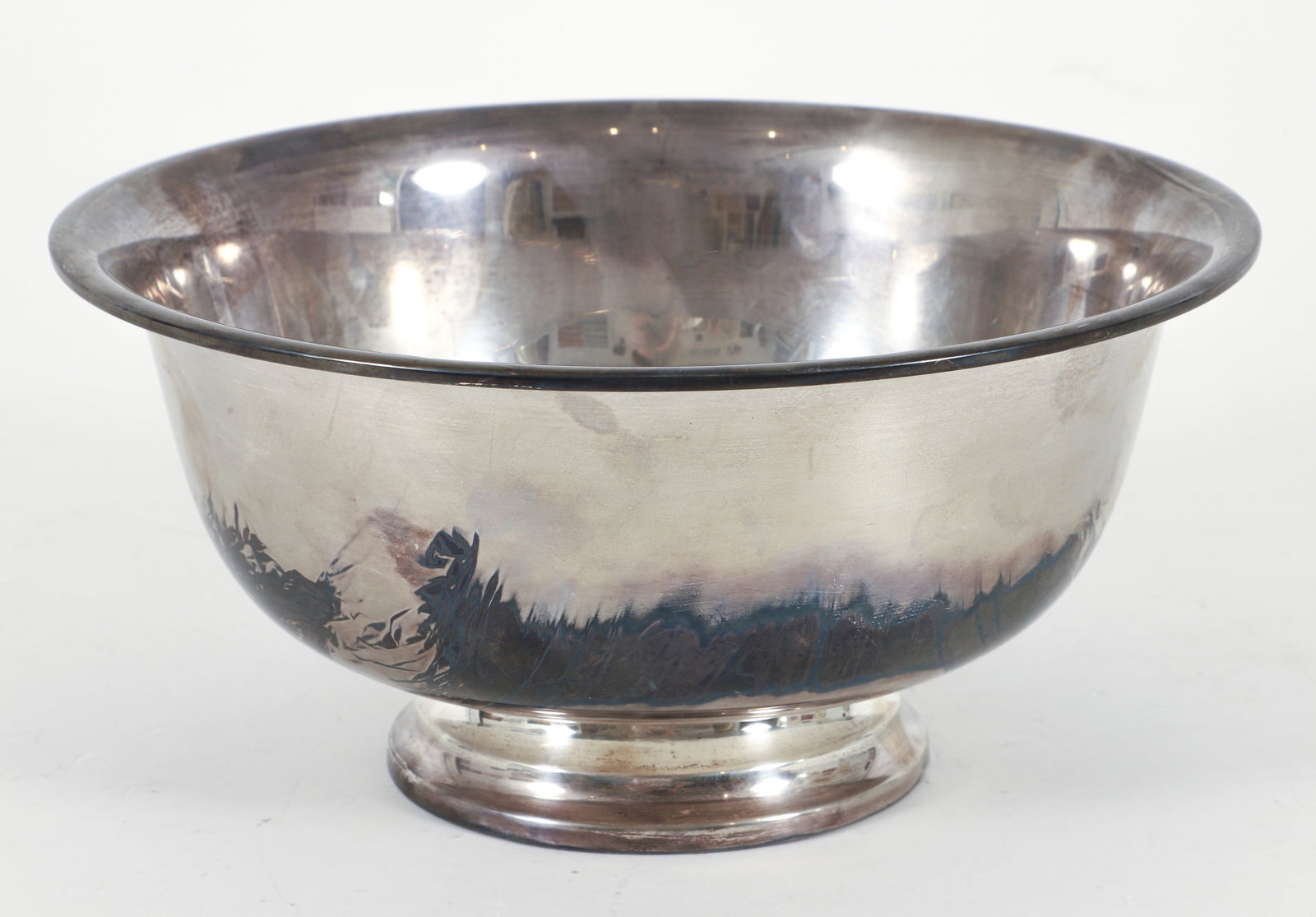 PSCO Sterling Silver Footed Bowl: PSCO sterling silver footed bowl. 4.75 x 10 inches. Approximately 19.75 ozt. Provenance: Collection of a Western Pennsylvania Institution.