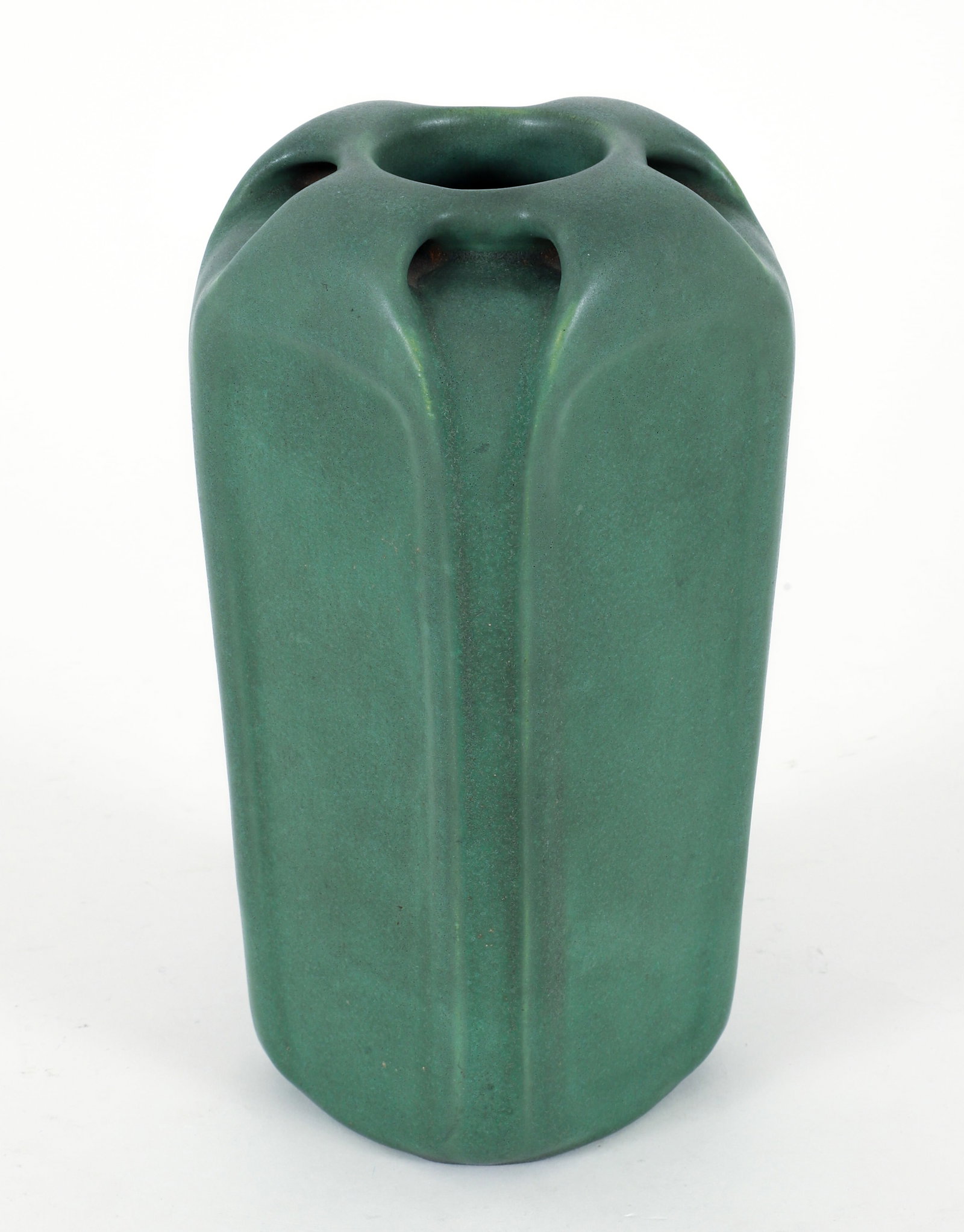 Fritz Albert for Teco Pottery Green Vase Model 184 (1 of 4)