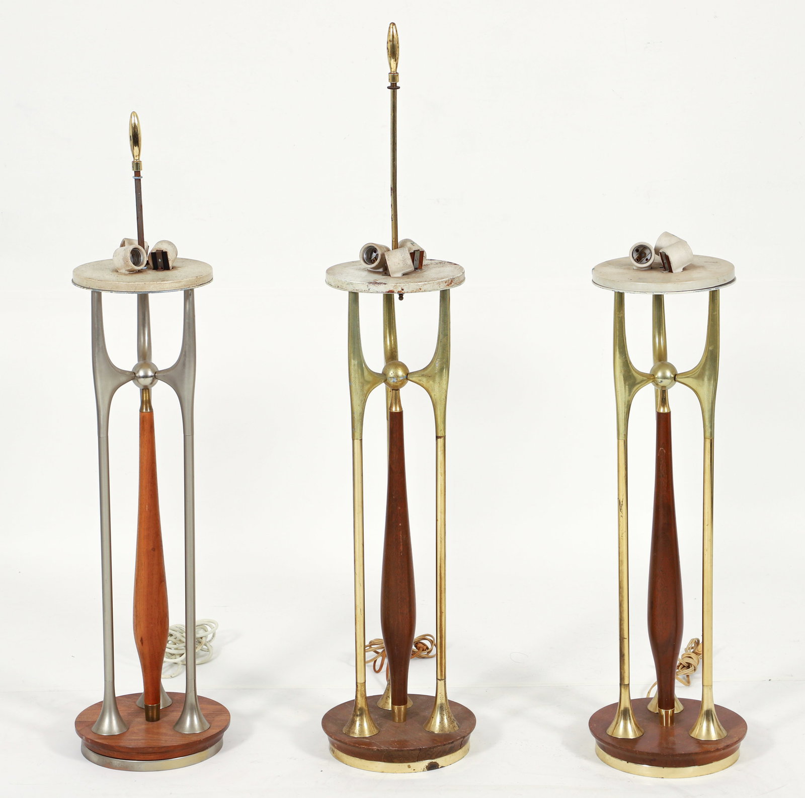 3 Gerald Thurston for Laurel Walnut and Brass Tall Table Lamps (1 of 5)