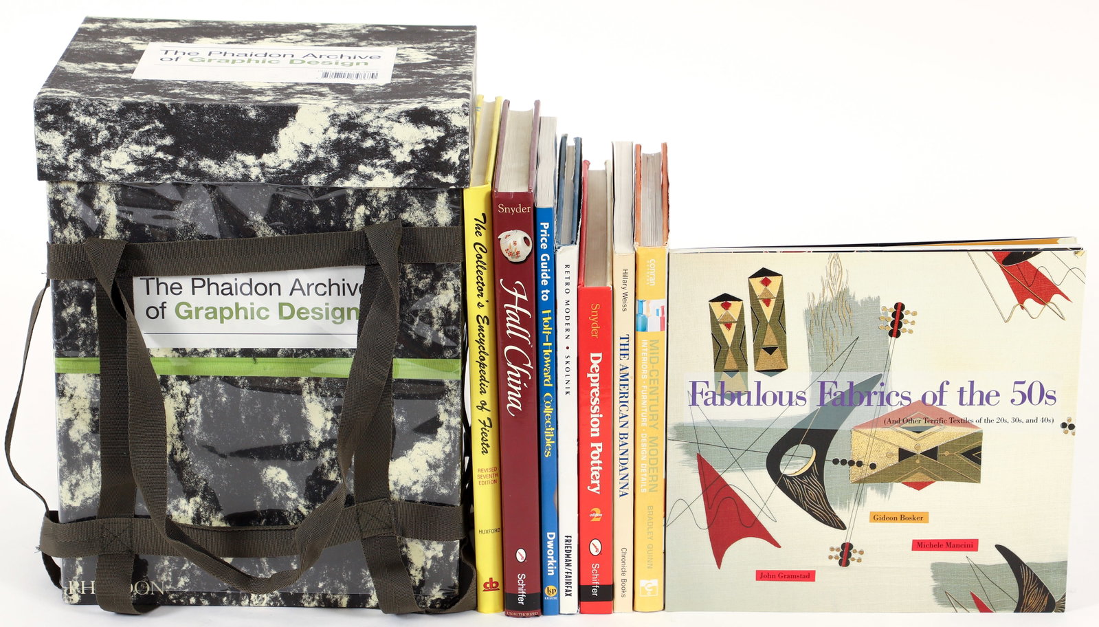 Phaidon Archive of Graphic Art plus 8 other History of Design Books (1 of 2)