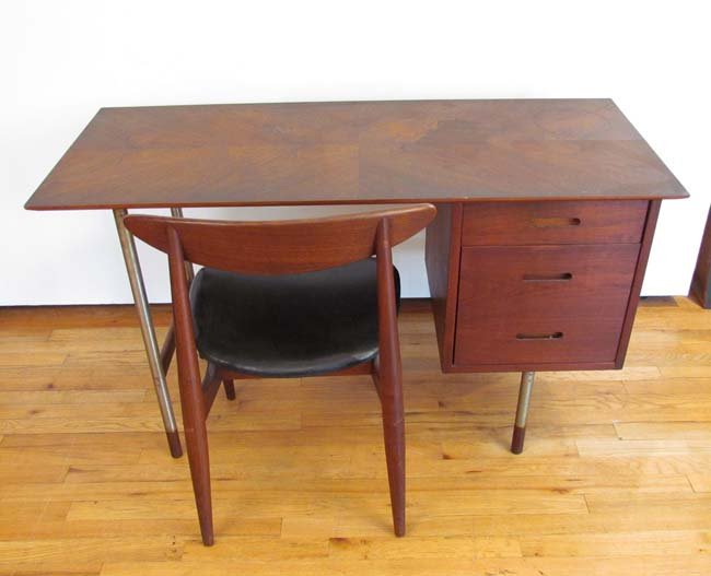 Mid Century Modern book matched walnut desk & chair: Artist: Hibriten Chair Co tag underneath chair Title: Mid Century Modern book matched walnut desk & chair with aluminum legs and 3 drawers Date: ca 1950 Medium: walnut & aluminum Dimensions: 29 x 50 x
