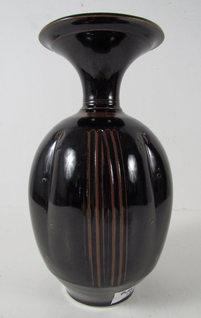 Tom Turner ribbed and glazed Vase with Flaring Mouth: Artist: Turner, Thomas (Contemporary Ceramicist) Title: Porcelain Pot with Ribbed Decoration and Tenemuku Glaze Date: 2006 Medium: glazed porcelain Dimensions: 10.5 inches tall Signature: