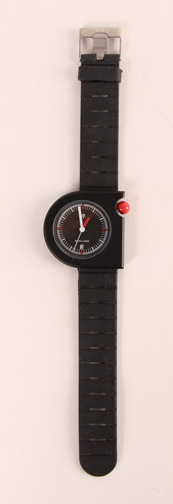Roger Tallon D Shape Quartz Watch for Lip: Roger Tallon for Lip One of the Roger Tallon watches, originally designed in 1974 for Lip, updated in the early 80's with an early quartz movement 40x40xx8mm deep Provenance: The Frank Giovannitti Col
