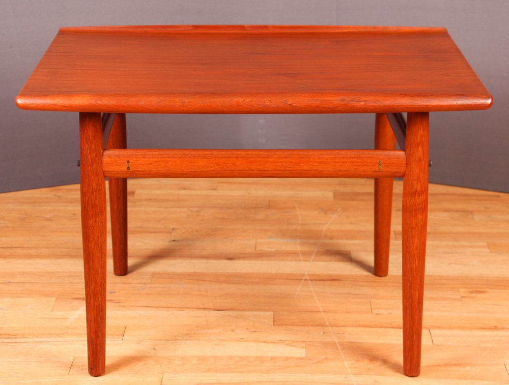 Grete Jalk End Table (1 of 10)