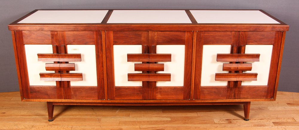 Orin Raphael Stereo Cabinet (1 of 9)