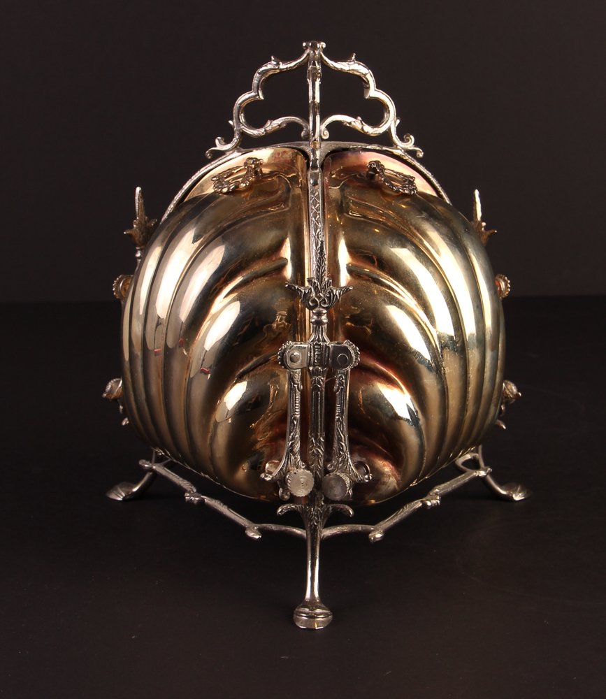 VICTORIAN SILVER PLATED TOAST WARMER (1 of 8)