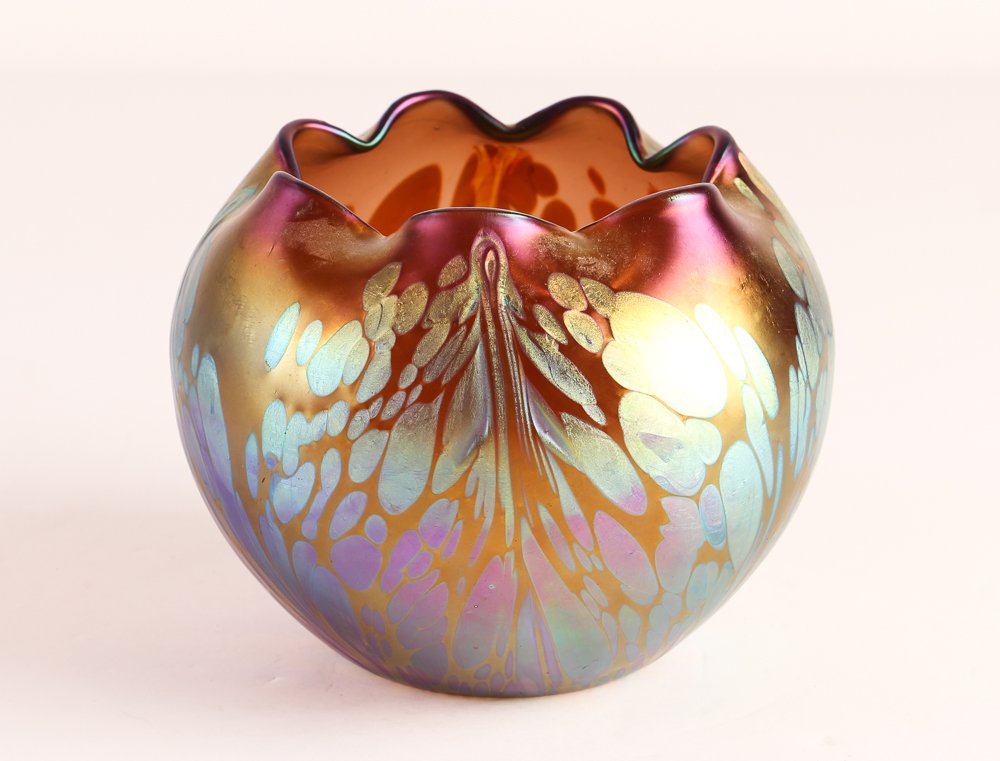 Loetz Austrian Glass Rose Bowl (1 of 10)