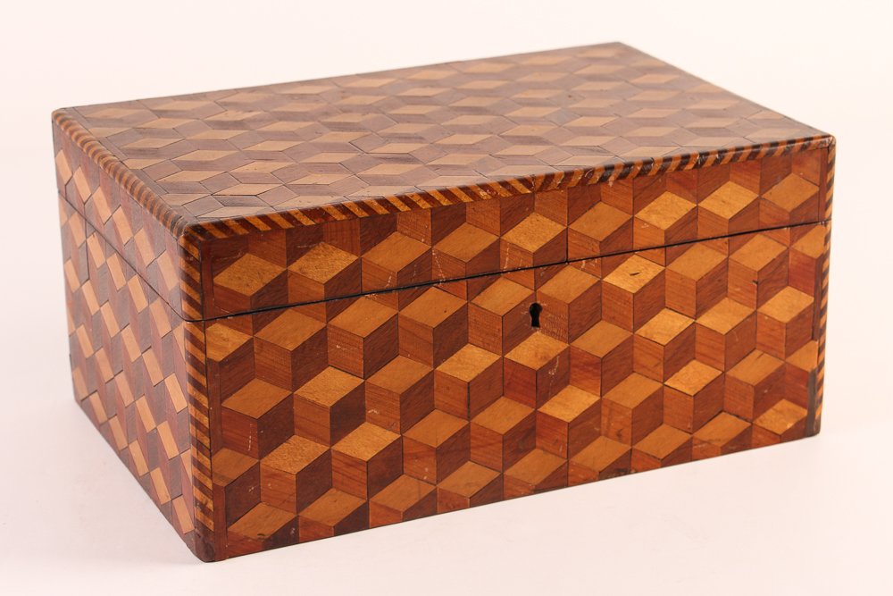 Fine Marquetry Tumbling Blocks Pattern Box (1 of 9)