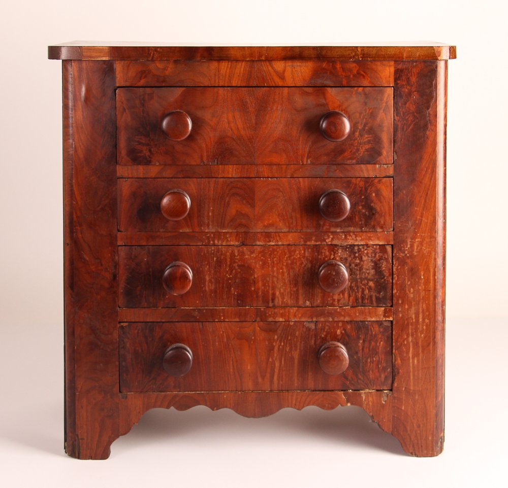 Child Size Mahogany Veneer Dresser (1 of 9)
