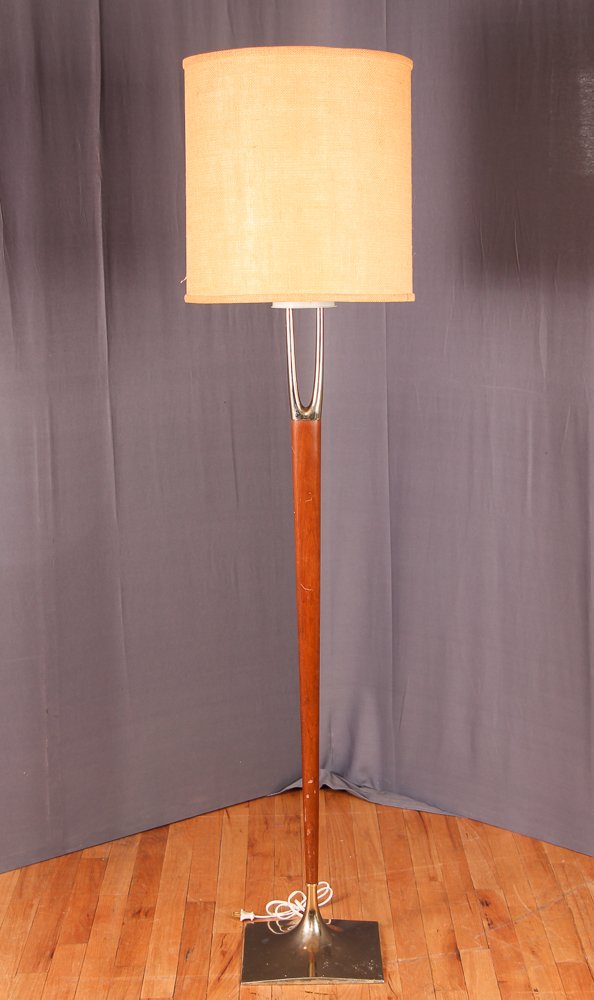 Tall Laurel Wishbone Floor Lamp (1 of 6)
