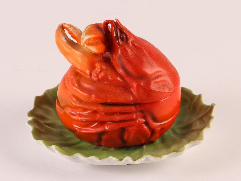 ROYAL BAYREUTH LOBSTER Covered Small Pot and Cabbage (1 of 9)