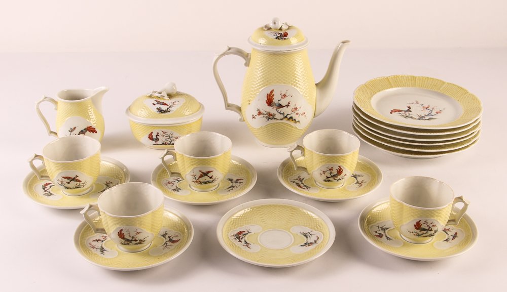 Nymphenburg Yellow Basket Weave Dessert Set (1 of 8)