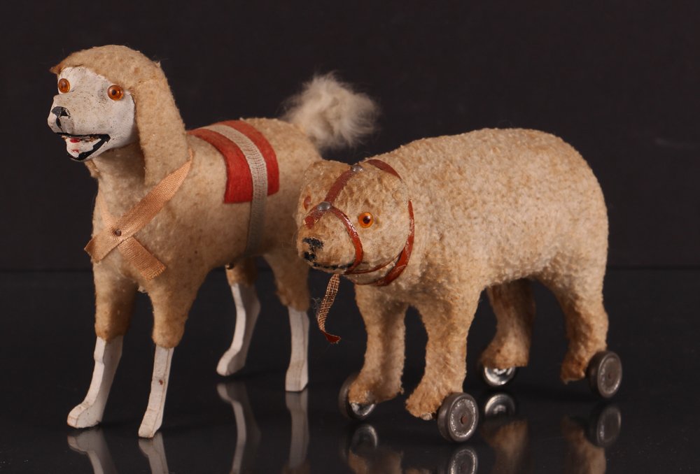 Pair of German Felted Cotton Pull Toy Animals (1 of 5)