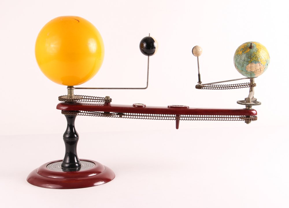 Antique Trippensee Planetarium Company Orrery (1 of 10)
