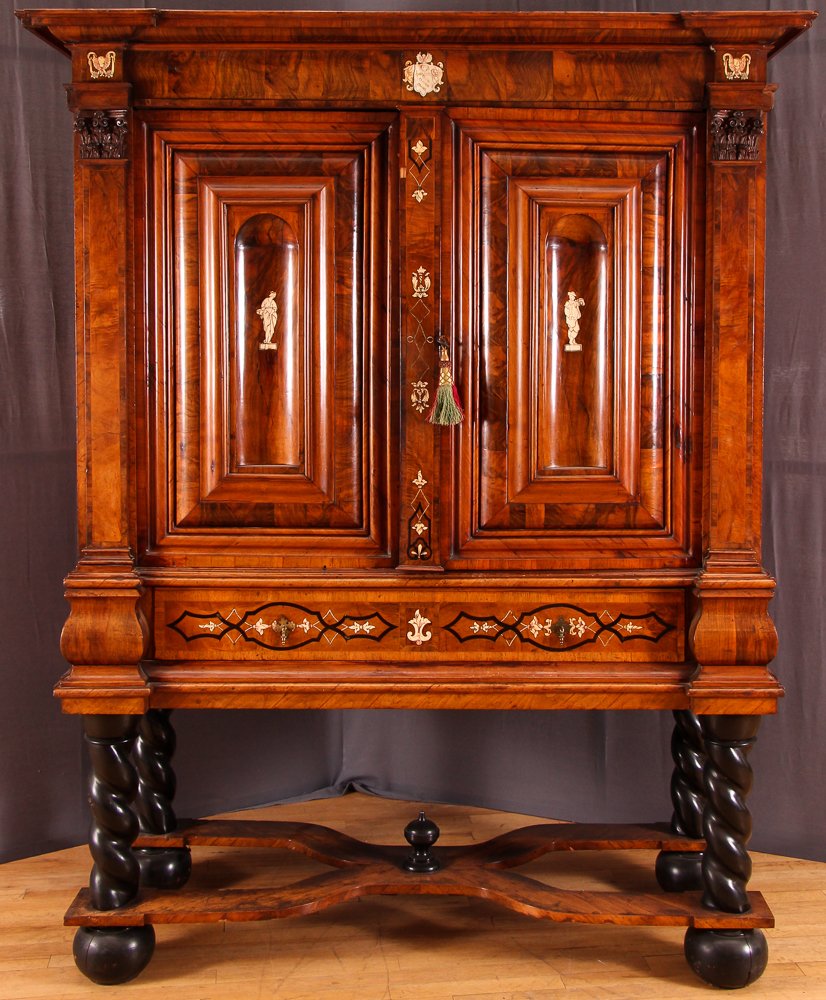South German Baroque oak/walnut parquetry Kas: Title:South German Kas adapted into a bar, with scissor stretcher base with carved twisted columns ending ball feet. One drawer and inside the doors is a silverware drawer, cove molded rectangular cor
