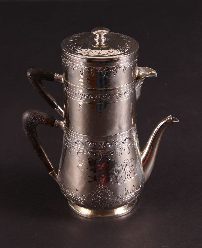 Lunt Grogan Sterling Coffee Pot (1 of 5)