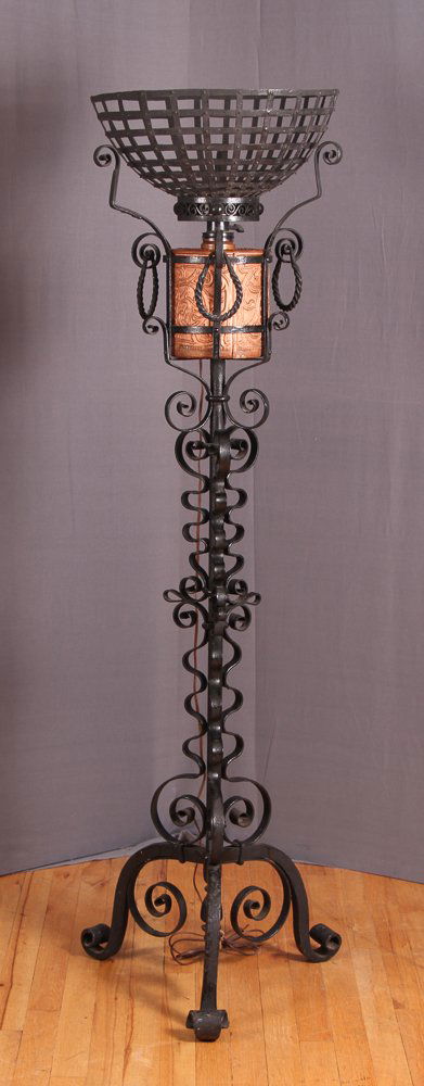 Arts & Crafts Wrought Iron Kerosene Lamp (1 of 6)
