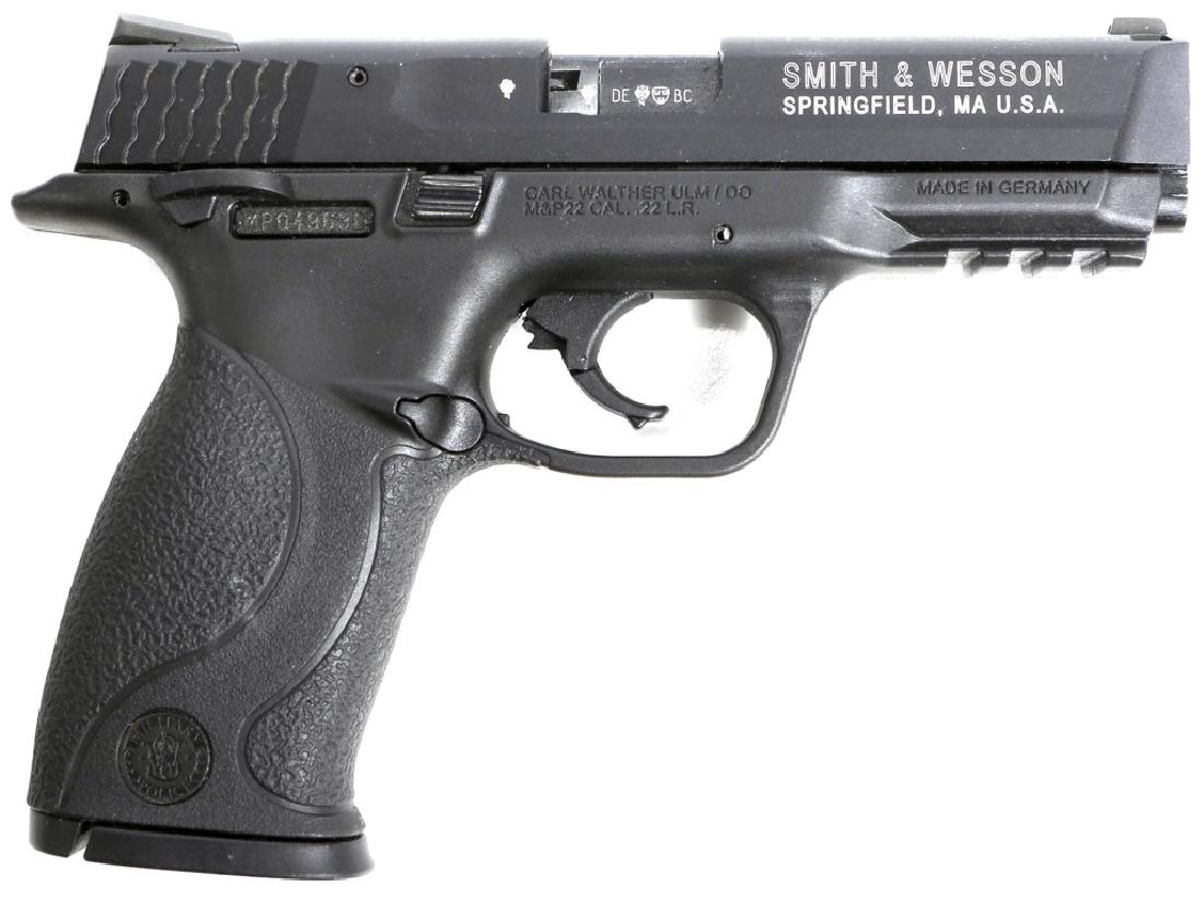 S&W M&P22 PISTOL 22 LR CAL: S&W M&P22 PISTOL 22 LR CAL 7.5" overall. Springfield, MA. USA import. Caliber / Gauge: .22 LR Barrel Length: 4.5" Serial Number: MP049638