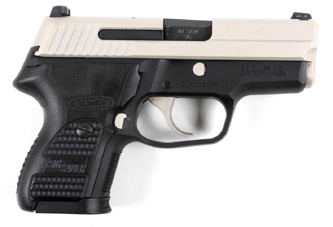 SIG SAUER MODEL P228 PISTOL 40 S&W CAL: SIG SAUER MODEL P228 PISTOL 40 S&W CAL Model: P224 Caliber / Gauge: .40 S&W Barrel Length: 3.5" Serial Number: 50A002286