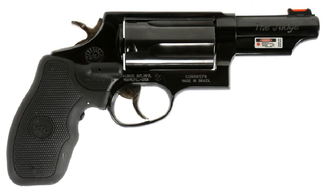 TAURUS JUDGE REVOLVER .45 CAL / 410 GA: TAURUS JUDGE REVOLVER .45 CAL / 410 GA CTC laser grip. Model: Judge Caliber / Gauge: .45/410GA Barrel Length: 3" Serial Number: CU868578