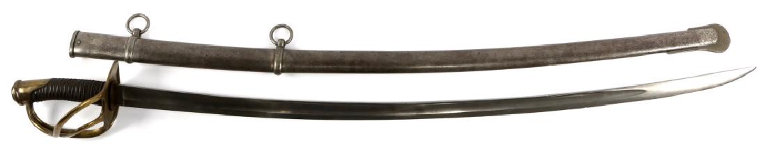 CIVIL WAR US MODEL 1860 UNION CAVALRY SWORD: CIVIL WAR US MODEL 1860 UNION CAVALRY SWORD Stamped US on the ricasso. No maker mark. Blade Length: 36" Overall Length: 44"