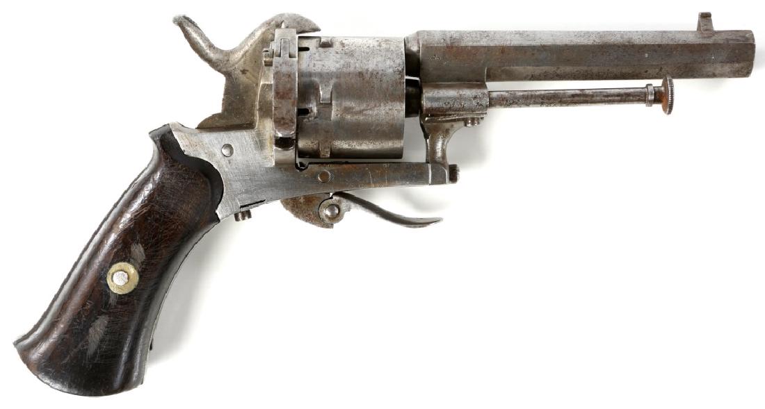 BELGIAN 30 CAL SMALL FRAME PINEFIRE REVOLVER: BELGIAN 30 CAL SMALL FRAME PINEFIRE REVOLVER Star over T stamped on cylinder and frame. ELG over star stamped on cylinder. Octagon barrel. 7.75" overall. Caliber / Gauge: .30 Barrel Length: 3"