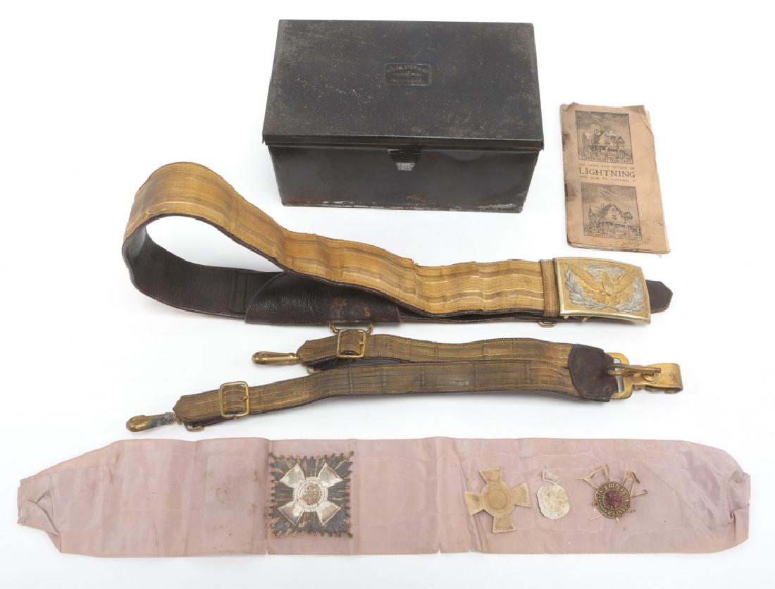 US ARMY OFFICER M1851 DRESS BELT BY HV ALLIEN NY: US ARMY OFFICER M1851 DRESS BELT BY HV ALLIEN NY Complete set with sword hangers and tin case.