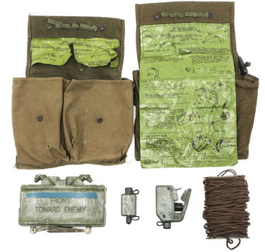 Vietnam War Us M18a1 Claymore Mine Practice Set Apr 28 2019 Vietnam War Us M18a1 Claymore Mine Practice Set Apr 28 2019