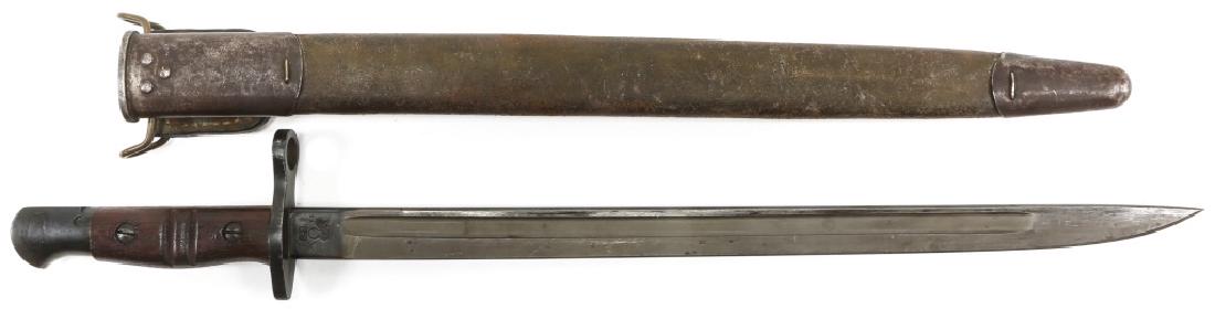 US M1917 REMINGTON BAYONET WITH LEATHER SCABBARD: US M1917 REMINGTON BAYONET WITH LEATHER SCABBARD Blade Length: 17" Overall Length: 21.3/4"