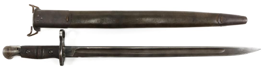 WWI US MODEL 1917 WINCHESTER TRENCH GUN BAYONET: WWI US MODEL 1917 WINCHESTER TRENCH GUN BAYONET Blade Length: 17" Overall Length: 21 3/4"