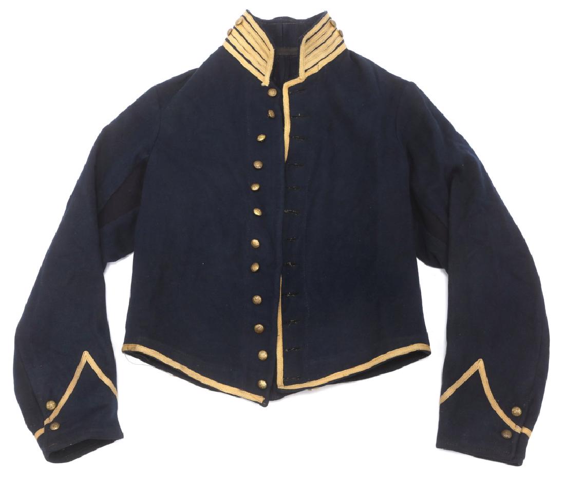 CIVIL WAR UNION CAVALRY SHELL JACKET: CIVIL WAR UNION CAVALRY SHELL JACKET Civil War, M1858 Cavalry shell jacket. US Inspection stamped inside the right shoulder linen. Size: Small