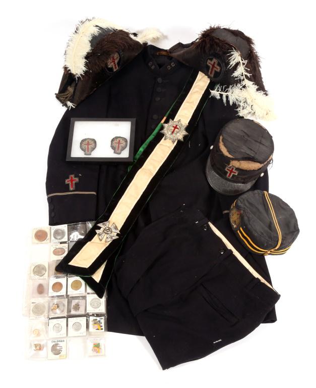 MASONIC KNIGHTS TEMPLAR UNIFORM MIXED LOT: MASONIC KNIGHTS TEMPLAR UNIFORM MIXED LOT 2 1800s-1900s Masonic Knights Templar chapeaux hats. 1 Knights Templar frock coat, pants, sash, kepi hat, 2 bullion cross patches, belt buckle. 1 Masonic fez,
