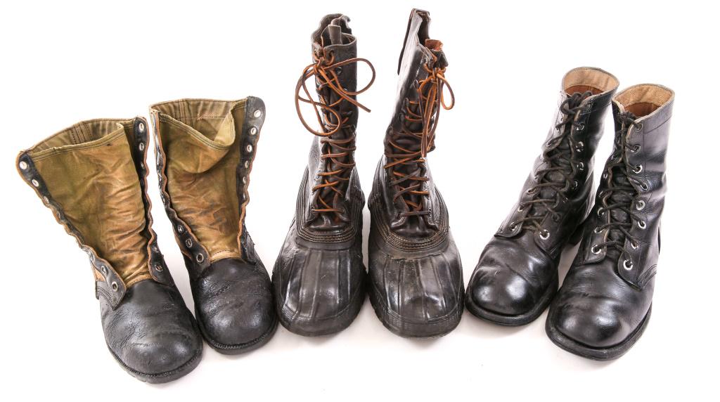 WWII - VIETNAM WAR US ARMY COMBAT BOOTS LOT OF 3: WWII - VIETNAM WAR US ARMY COMBAT BOOTS LOT OF 3 Size: 8 - 9