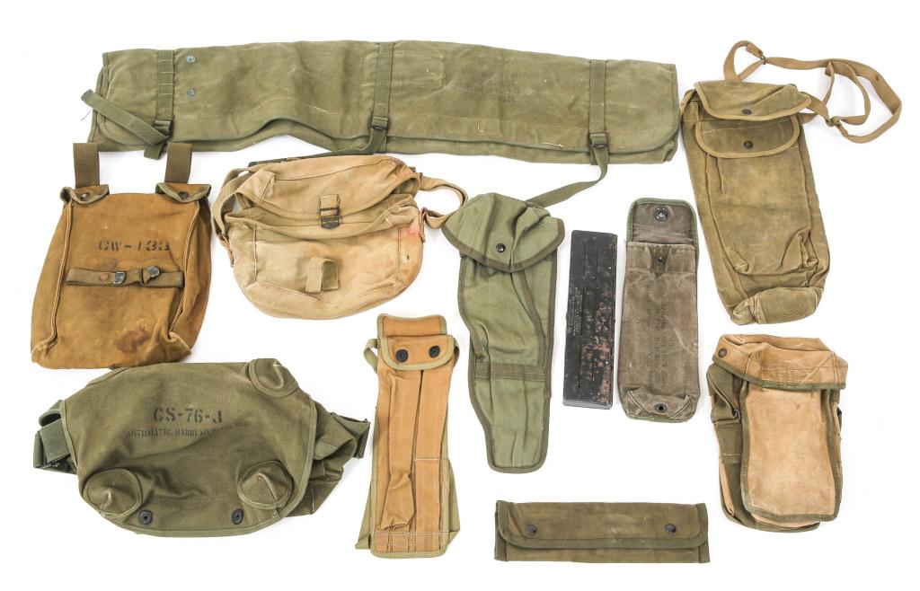 US ARMY SIGNAL CORPS RADIO POUCH & BAG LOT OF 10: US ARMY SIGNAL CORPS RADIO POUCH & BAG LOT OF 10 WWII - Korean War, US Army Signal Corps radio carrying pouch & bag , lot of 10.