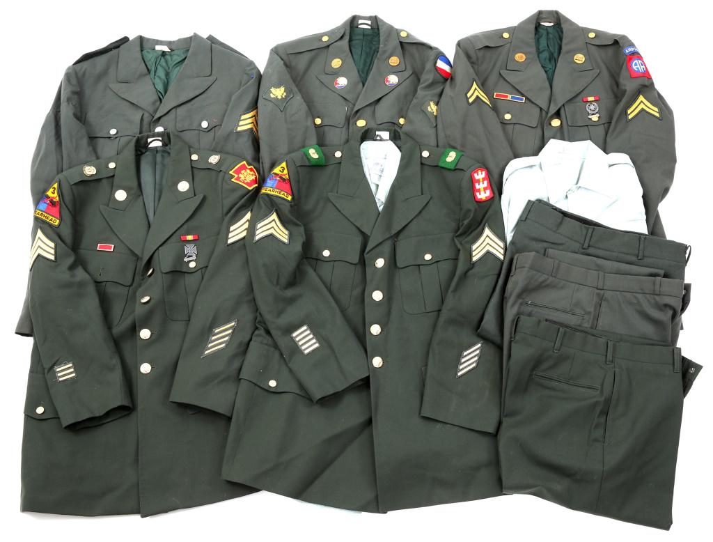 US ARMY DRESS ENLISTED / NCO UNIFORM MIXED LOT: US ARMY DRESS ENLISTED / NCO UNIFORM MIXED LOT Desert Storm era, US Army Enlisted / NCO dress green uniform mixed lot. Size: Medium - Large