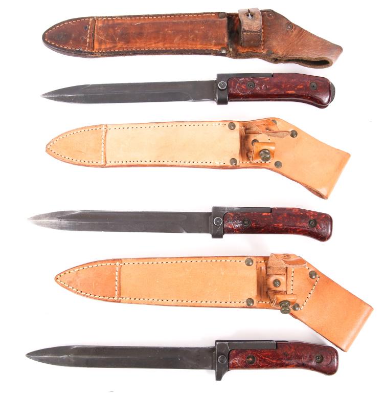 COLD WAR CZECH VZ58 BAYONET LOT OF 3: COLD WAR CZECH VZ58 BAYONET LOT OF 3 3 Czech Vz58 bayonet, with leather scabbards. Blade Length: 9" Overall Length: 12.5"
