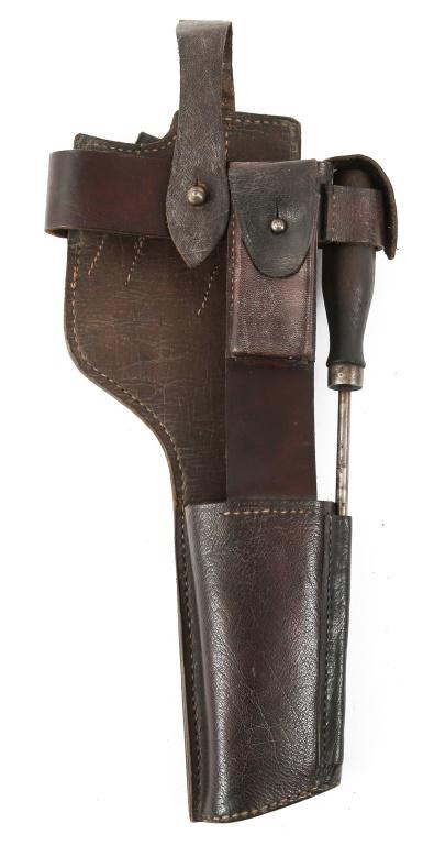 WWI GERMAN BROOMHANDLE C96 LEATHER PISTOL HARNESS: WWI GERMAN BROOMHANDLE C96 LEATHER PISTOL HARNESS High quality reproduction WWI German Mauser Broomhandle C96 leather harness. Complete cleaning rod, maker mark stamped " APH.Hoffmann Berlin 1916 " be
