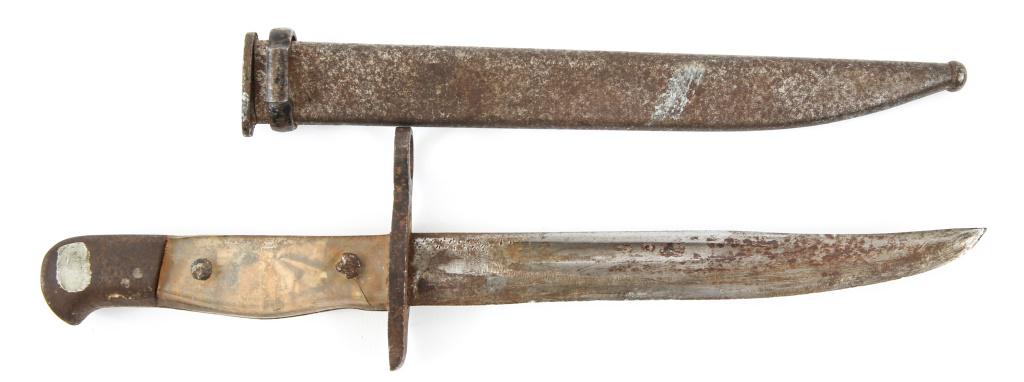 WWII JAPANESE BAYONET TYPE 30 CUT DOWN & CUSTOM: WWII JAPANESE BAYONET TYPE 30 CUT DOWN & CUSTOM WWII Japanese Type 30 Arisaka bayonet cut down. Has a pair of clear grips with a woman’s face in a photograph underneath on each side. Steel scabbard 