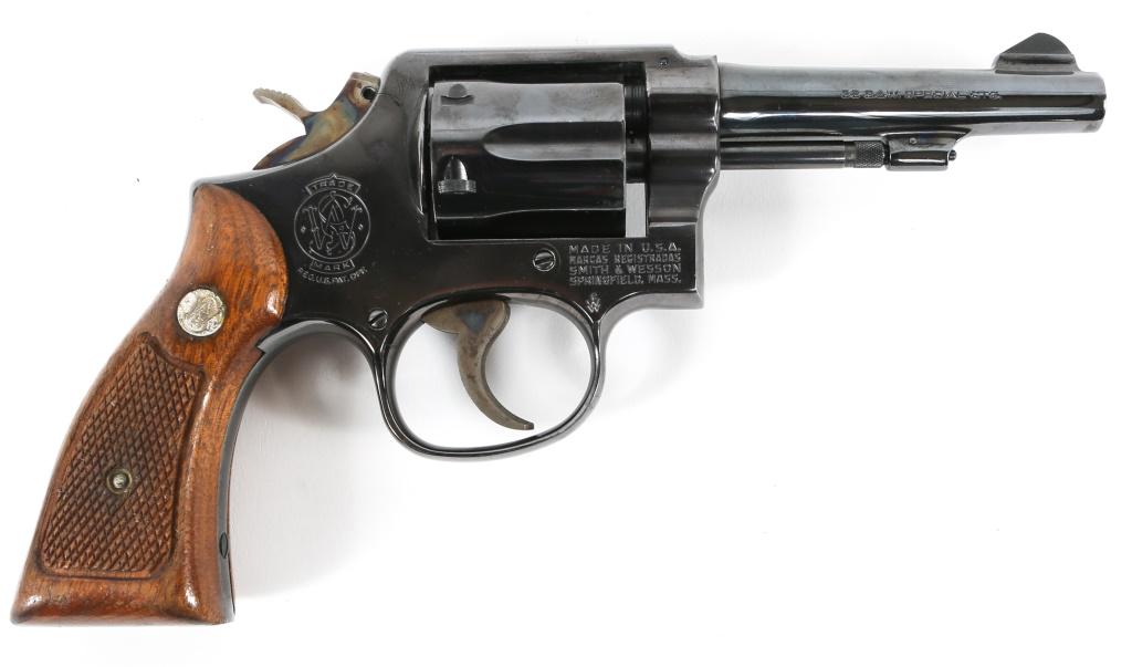 SMITH & WESSON MODEL 10-5 REVOLVER .38 SPECIAL: SMITH & WESSON MODEL 10-5 REVOLVER .38 SPECIAL Smith & Wesson model 10-5 .38 Special caliber revolver. Manufactured in 1968. Crane stamped 98355 A23. Receiver and barrel stamped Eagle over N proof mar